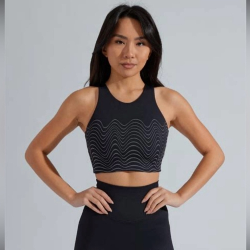 Buffbunny Wonderlust Sports Bra - Onyx Black, Size XL, NWOT (no pads)